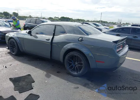 2023 Dodge Challenger R/T Scat Pack Widebody z USA, uszkodzony, nr VIN 2C3CDZFJ9PH694557